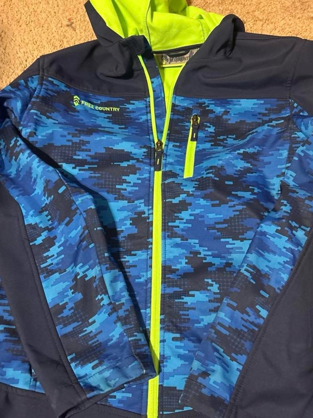 Free Country Blue Camo Raincoat with Lime Trim